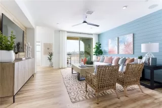 Photo #6: OC23022448 Listing