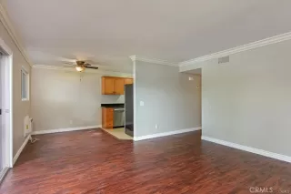 Photo #5: OC23032904 Listing 