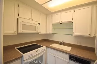 Photo #6: OC23037823 Listing 