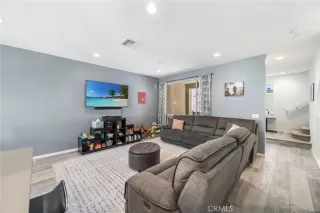 Photo #4: OC23038835 Listing 