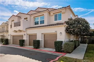 Photo #1: OC23039570 Listing 