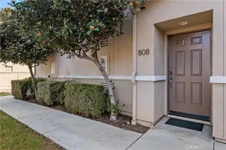 Photo #4: OC23039570 Listing 