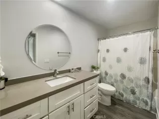 Photo #5: OC23053648 Listing