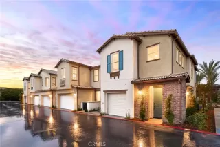 Photo #2: OC23053788 Listing