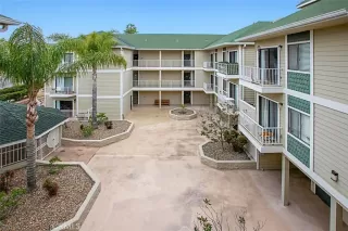 Photo #3: OC23060090 Listing