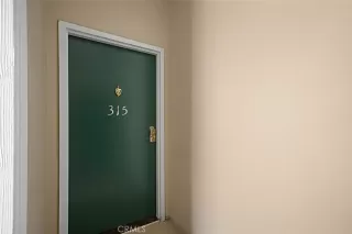 Photo #5: OC23060090 Listing