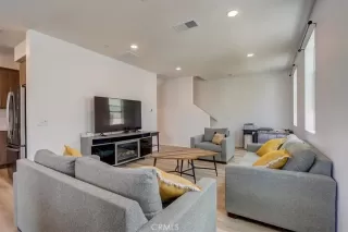 Photo #6: OC23065462 Listing