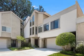 Photo #1: OC23067106 Listing