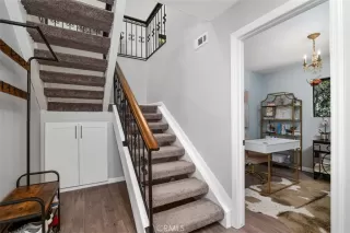 Photo #4: OC23067106 Listing