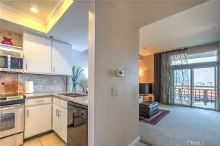 Photo #6: OC23070148 Listing