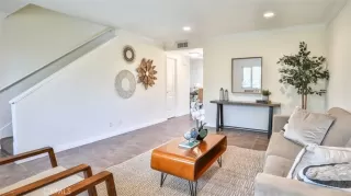 Photo #3: OC23072811 Listing