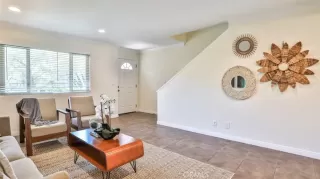 Photo #5: OC23072811 Listing