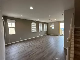 Photo #5: OC23076123 Listing