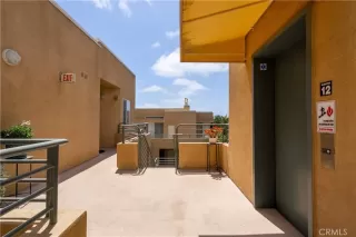 Photo #2: OC23077349 Listing