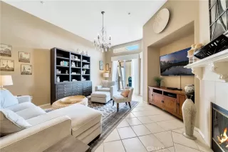 Photo #5: OC23077349 Listing