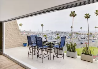 Photo #3: OC23084439 Listing