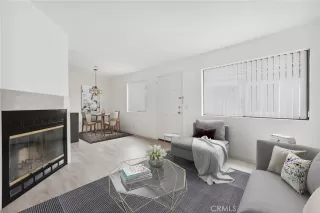 Photo #4: OC23094790 Listing