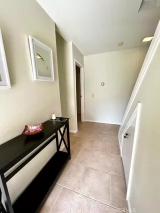 Photo #5: OC23096598 Listing