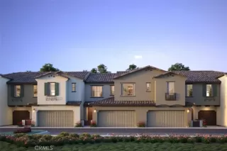 Photo #2: OC23103189 Listing