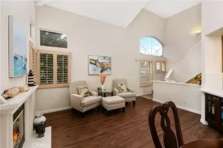 Photo #6: OC23108483 Listing 