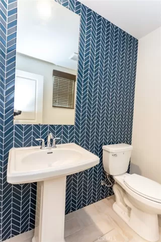 Photo #5: OC23167297 Listing