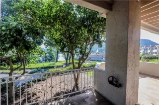 Photo #2: OC23172963 Listing