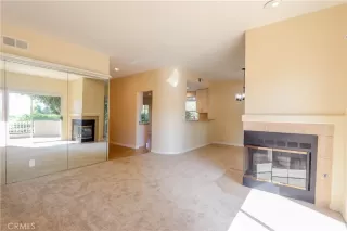 Photo #3: OC23172963 Listing