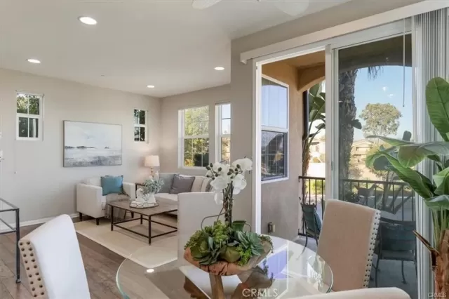 MLS: OC23173875 Condo For Sale