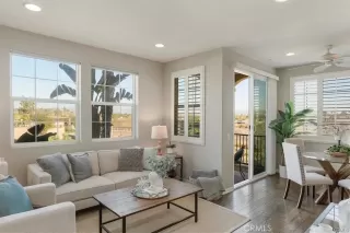 Photo #5: OC23173875 Listing