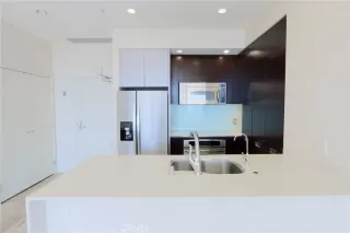 Photo #5: OC23183620 Listing