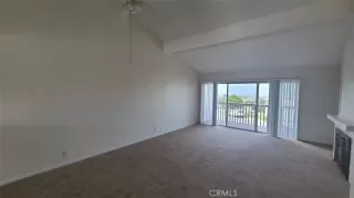 Photo #4: OC23188592 Listing