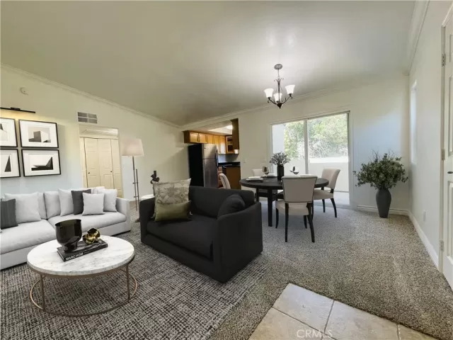 MLS: OC23194008 Condo For Sale