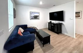 Photo #1: OC23197042 Listing