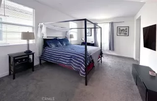 Photo #2: OC23197042 Listing