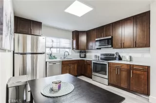 Photo #4: OC23206288 Listing 