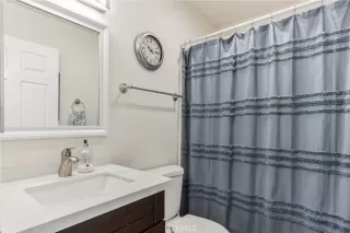 Photo #6: OC23206288 Listing 