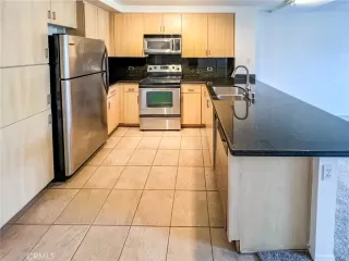 Photo #2: OC23206534 Listing