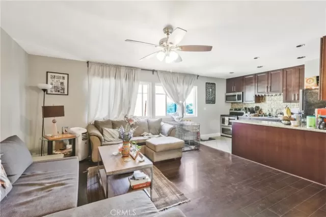 MLS: OC23211472 Condo For Sale