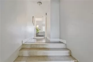 Photo #3: OC23211472 Listing