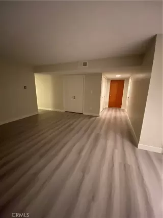 Photo #2: OC23219433 Listing 