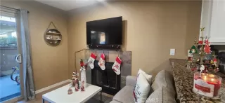 Photo #6: OC23225839 Listing