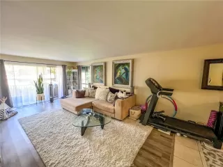 Photo #1: OC24010960 Listing 