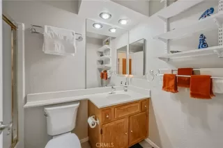 Photo #4: OC24021710 Listing