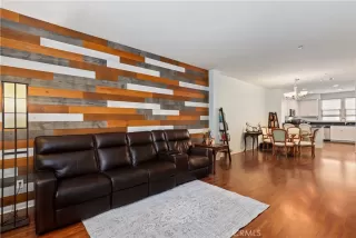 Photo #6: OC24025672 Listing