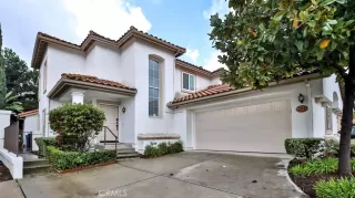 Photo #1: OC24027677 Listing