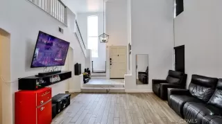 Photo #3: OC24027677 Listing