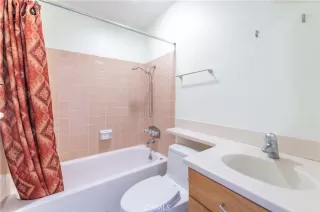 Photo #5: OC24033015 Listing