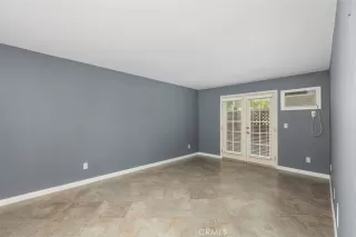 Photo #5: OC24048371 Listing