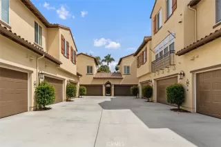 Photo #3: OC24061484 Listing