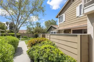 Photo #2: OC24074942 Listing 